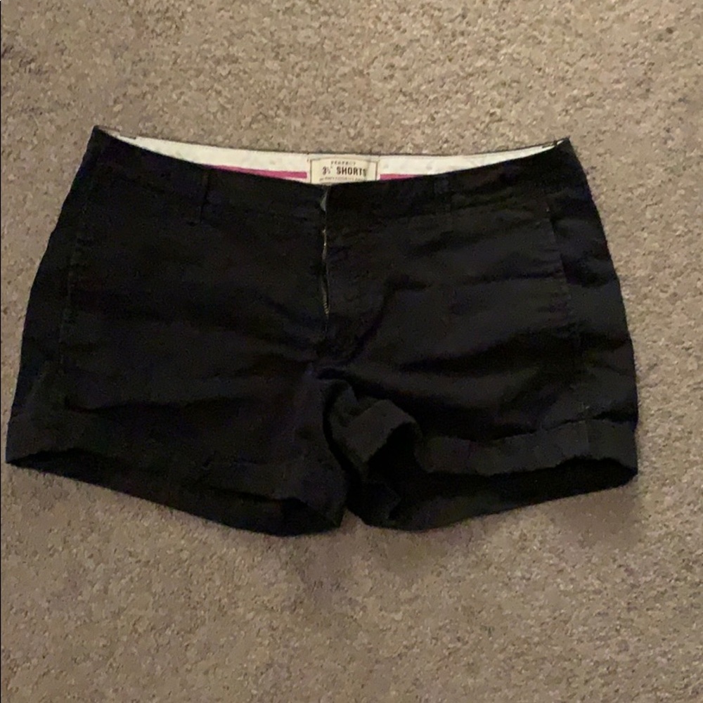 3.5” chino shorts